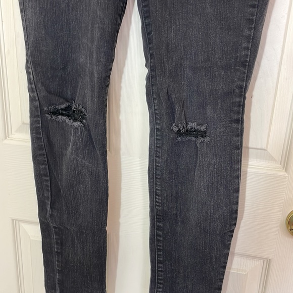 Jessica Simpson Dark Gray Curvy High Rise Skinny Knee Distressed Jeans 29 - Picture 3 of 6